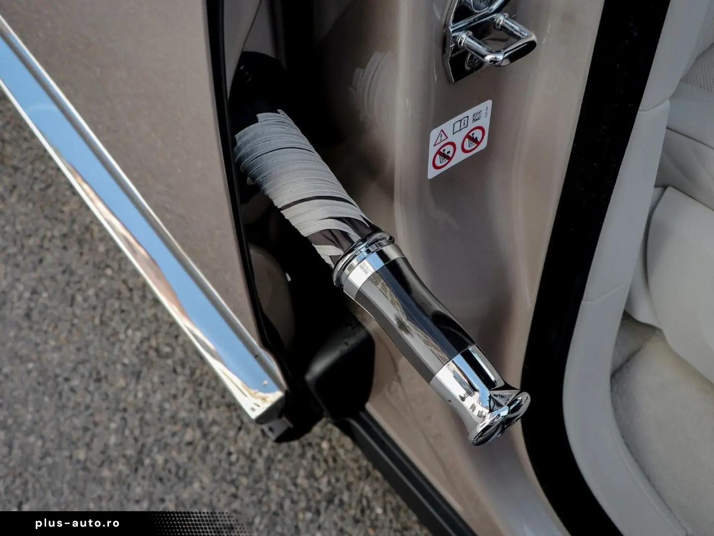 ROLLS ROYCE Cullinan -