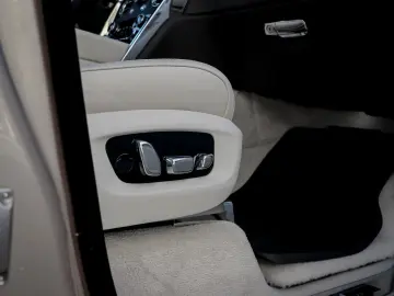 ROLLS ROYCE Cullinan -