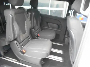 MERCEDES-BENZ V 300  Edition Lang Allrad AMG 1 Hand