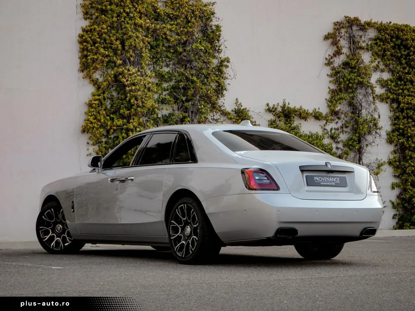ROLLS ROYCE Ghost Black Badge Gallium - Bespoke