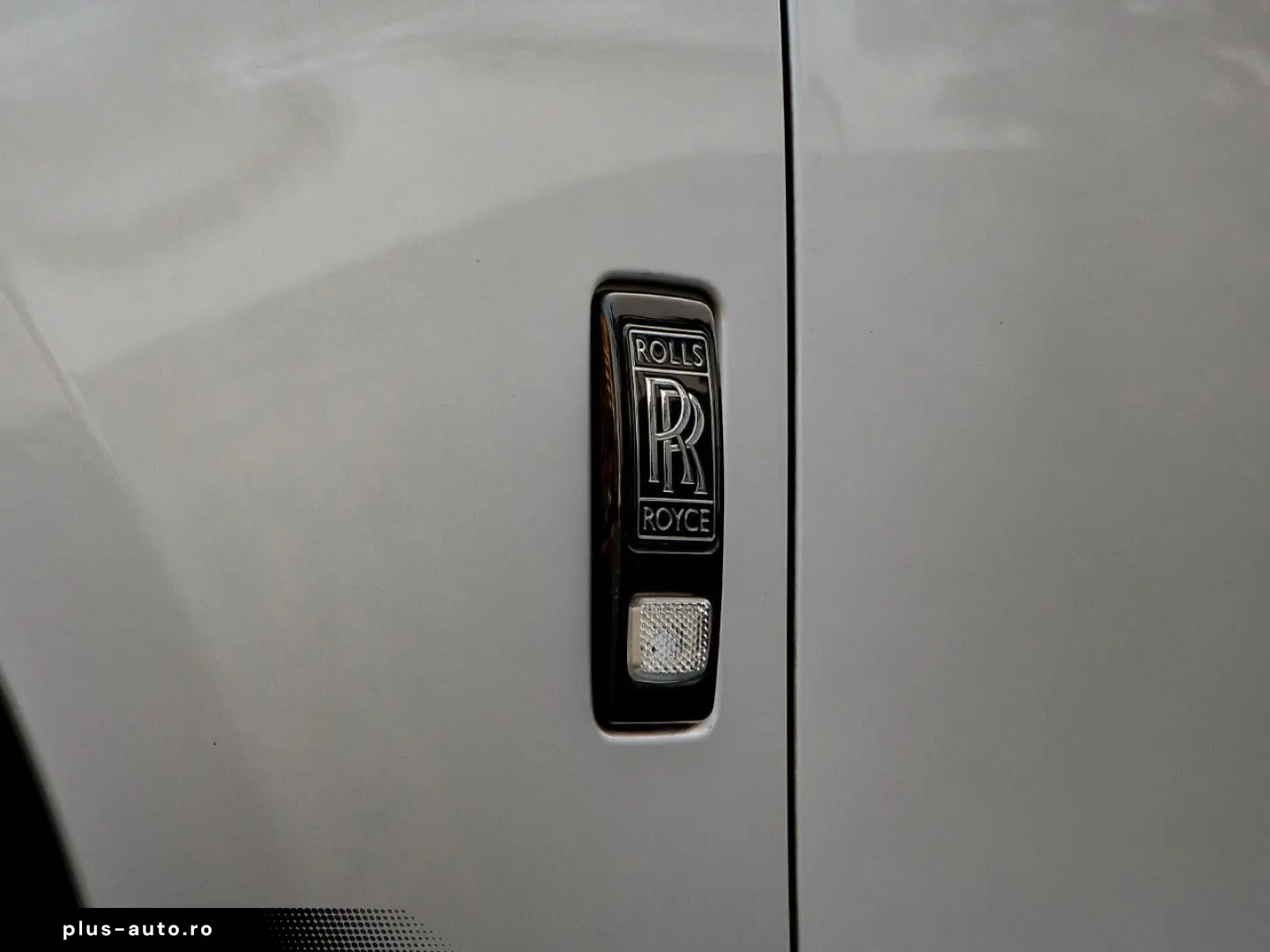 ROLLS ROYCE Ghost Black Badge Gallium - Bespoke