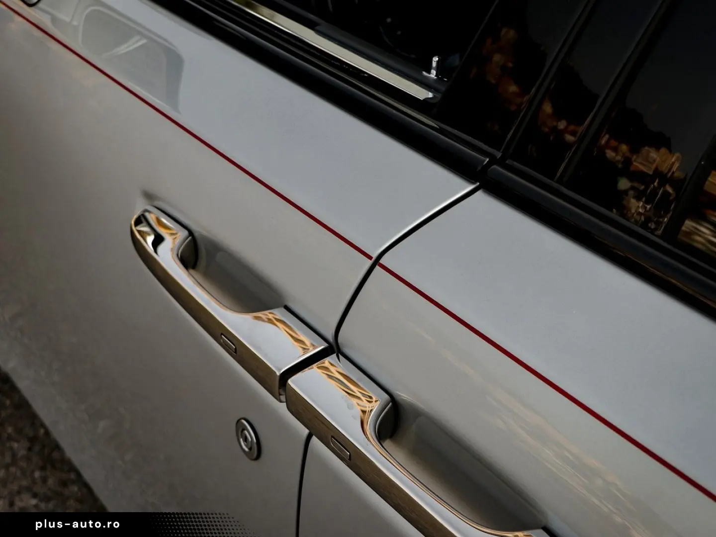 ROLLS ROYCE Ghost Black Badge Gallium - Bespoke