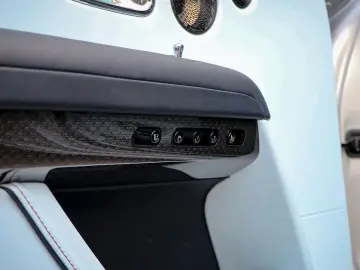 ROLLS ROYCE Ghost Black Badge Gallium - Bespoke