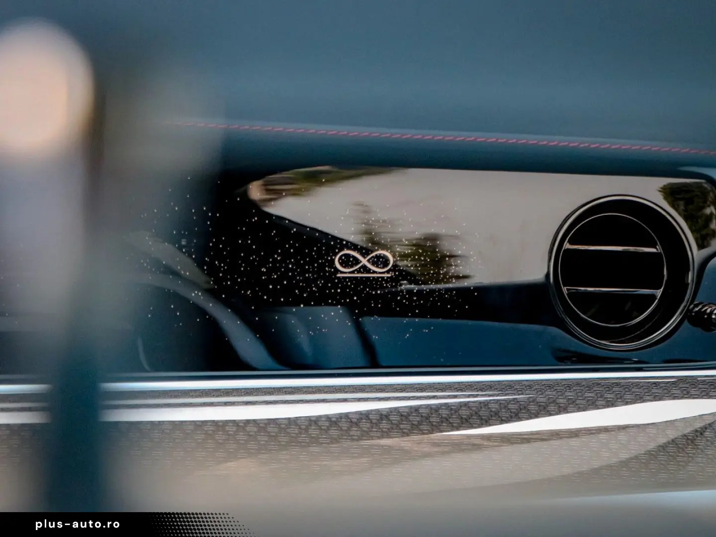 ROLLS ROYCE Ghost Black Badge Gallium - Bespoke