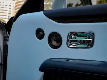 ROLLS ROYCE Ghost Black Badge Gallium - Bespoke