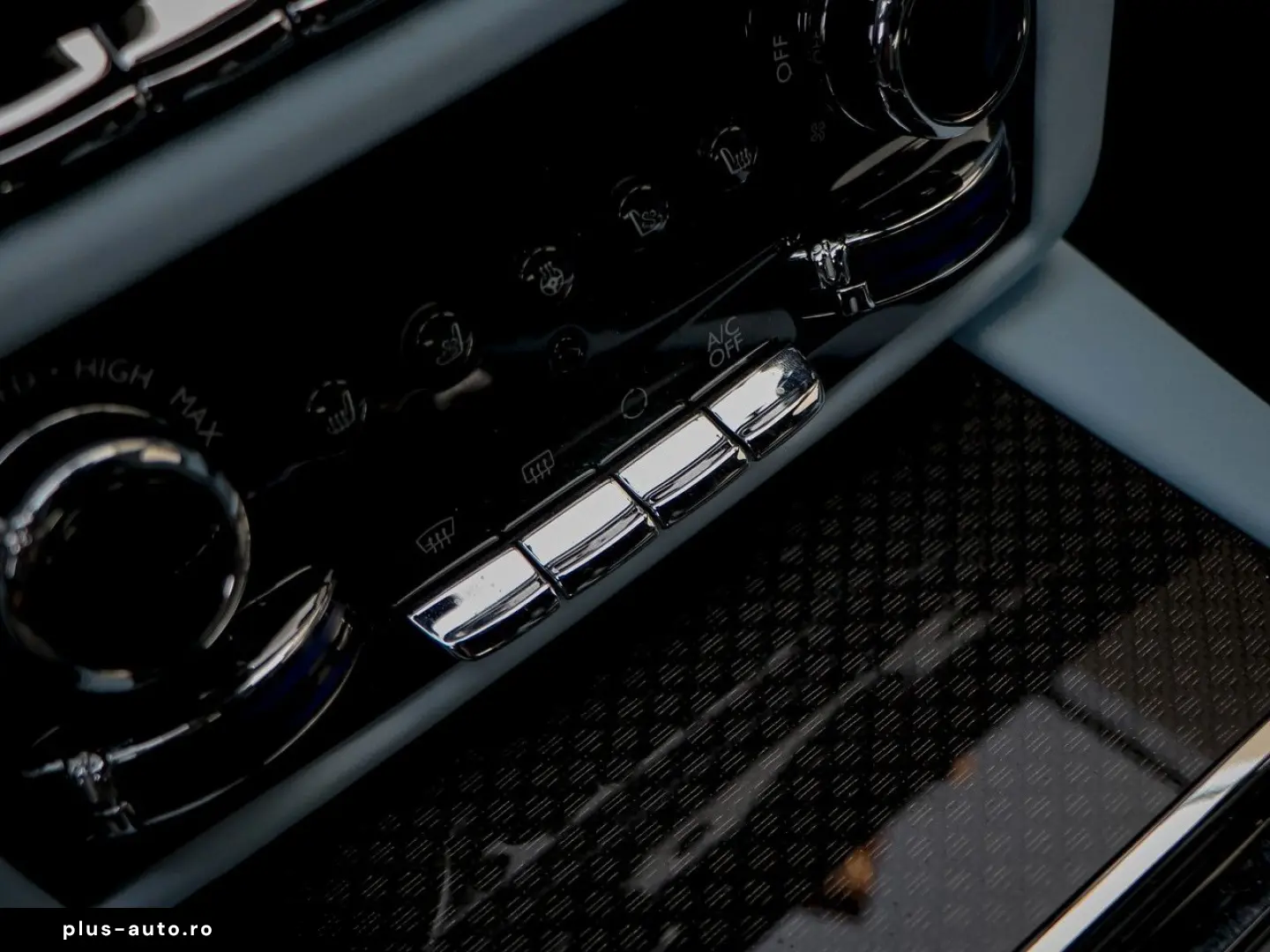 ROLLS ROYCE Ghost Black Badge Gallium - Bespoke