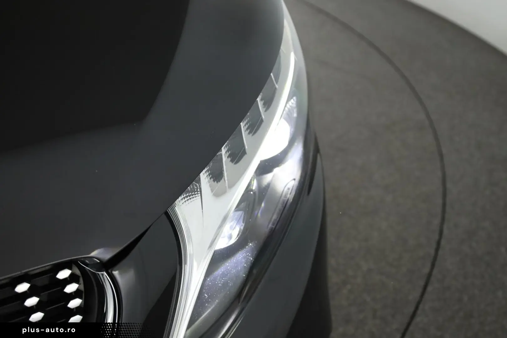 MERCEDES-BENZ V 300 d 4M lang Avantgarde AMG 8S Pano&hellip;