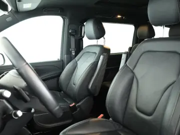 MERCEDES-BENZ V 300 d 4M lang Avantgarde AMG 8S Pano&hellip;