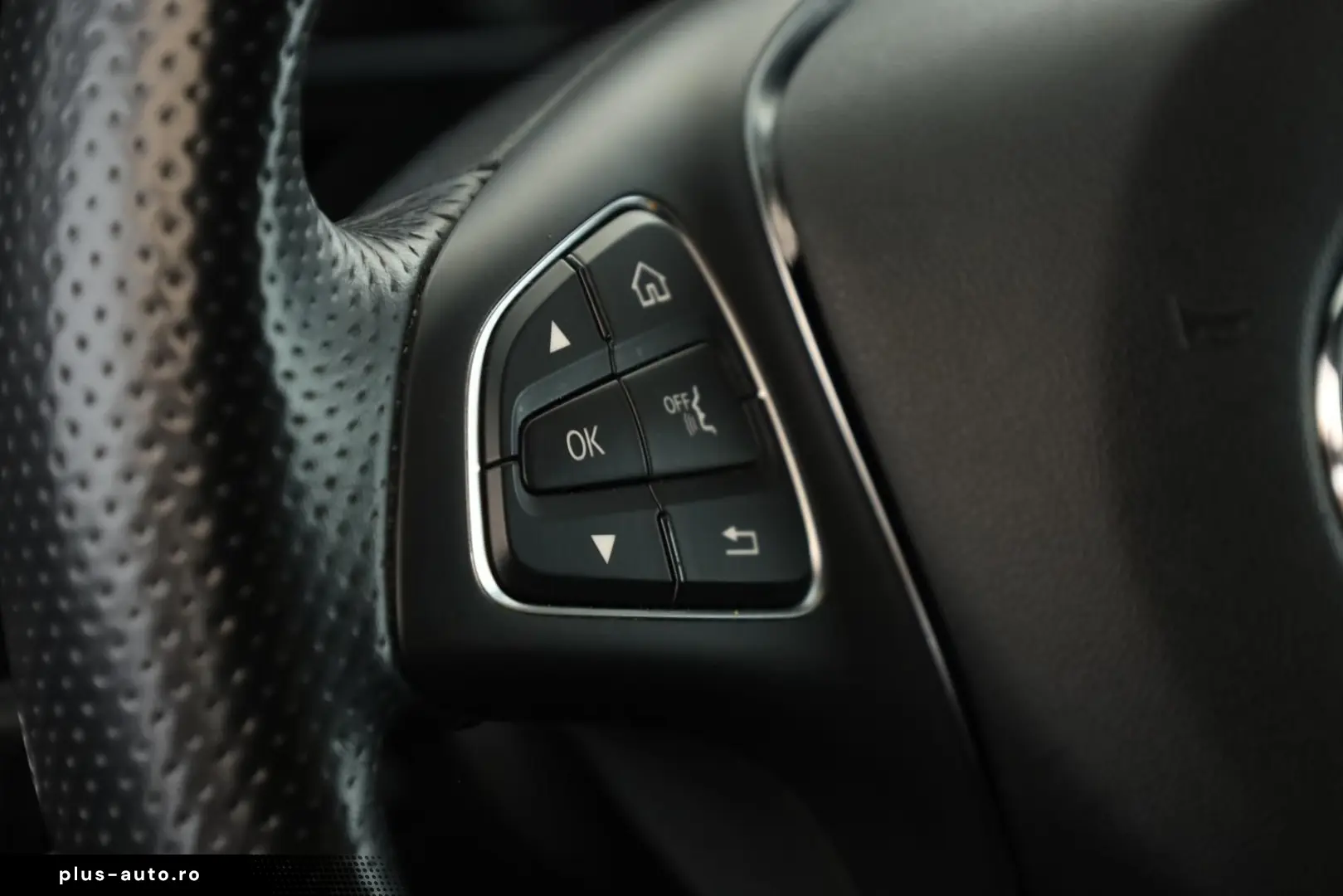 MERCEDES-BENZ V 300 d 4M lang Avantgarde AMG 8S Pano&hellip;