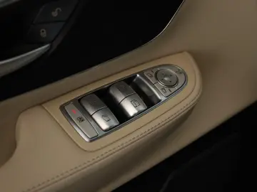 MERCEDES-BENZ V 300 d 4M extralang Avantgarde AMG 8S&hellip;