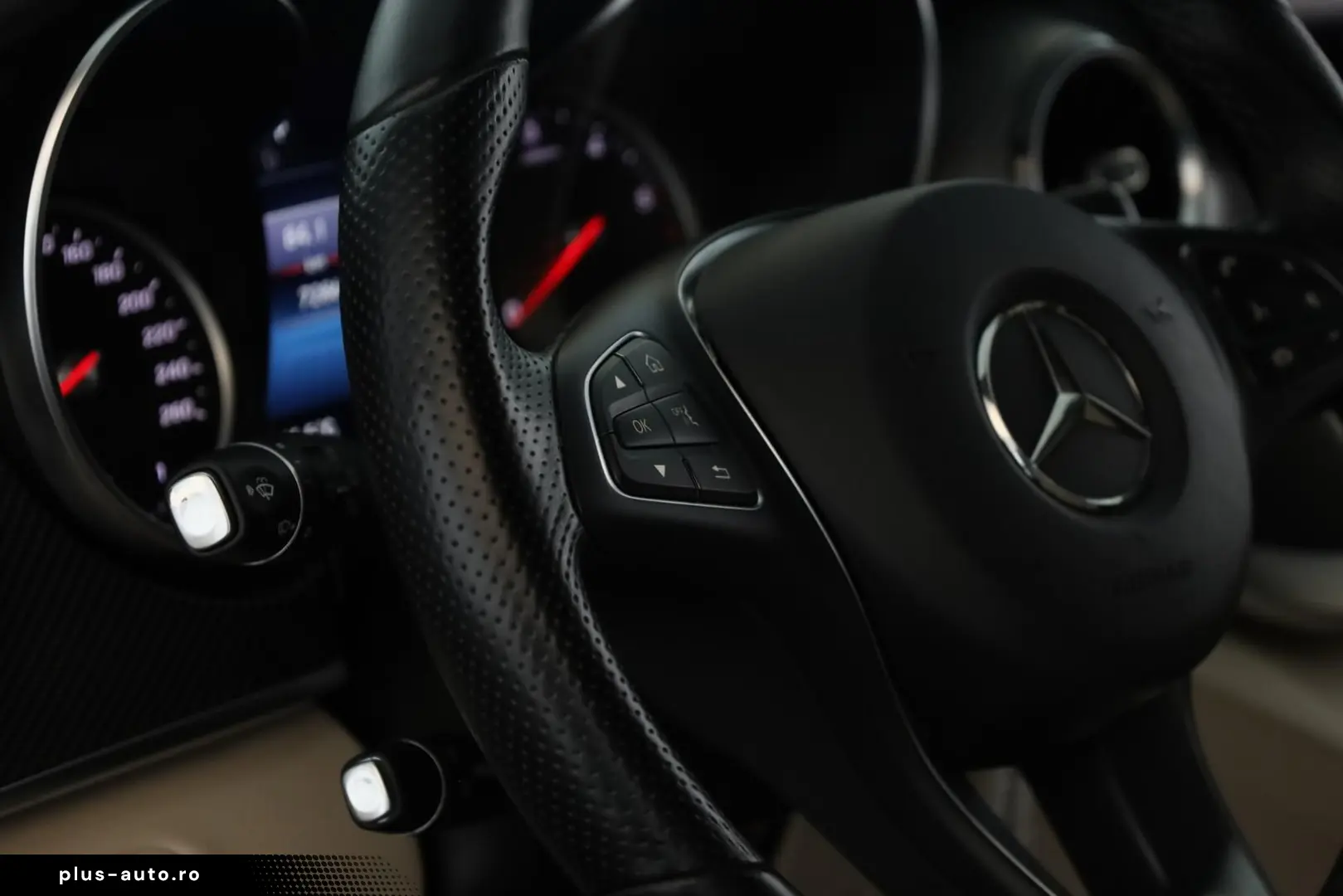 MERCEDES-BENZ V 300 d 4M extralang Avantgarde AMG 8S&hellip;