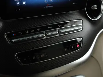 MERCEDES-BENZ V 300 d 4M extralang Avantgarde AMG 8S&hellip;