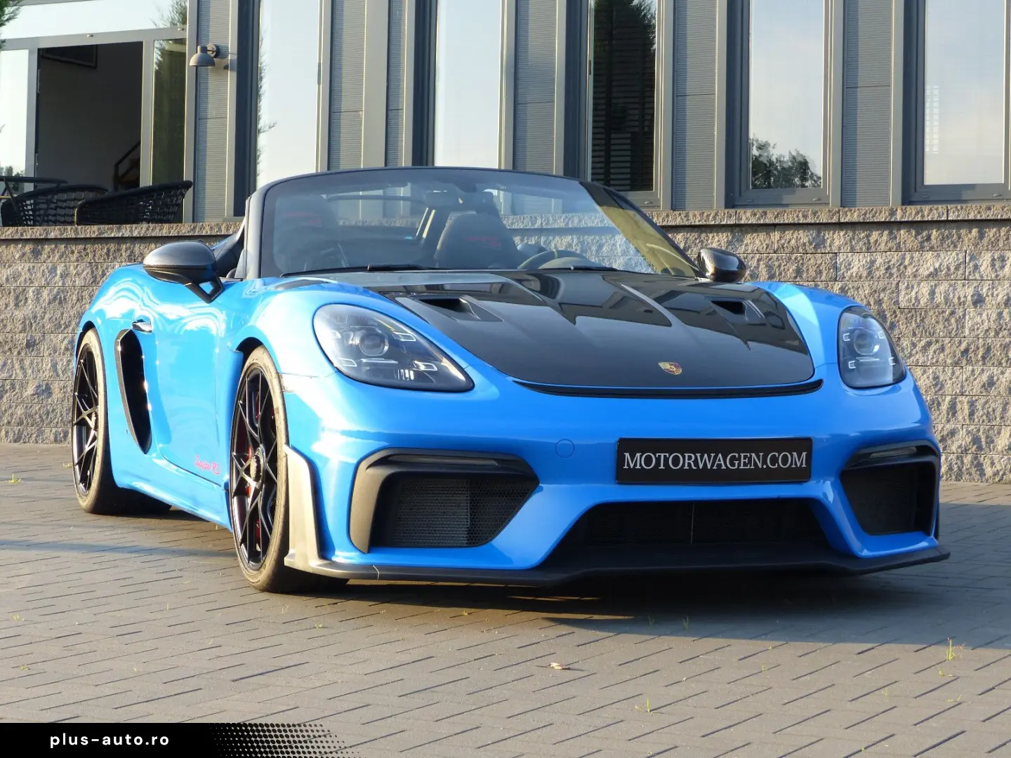 PORSCHE 718 Boxster Spyder RS  Weissach