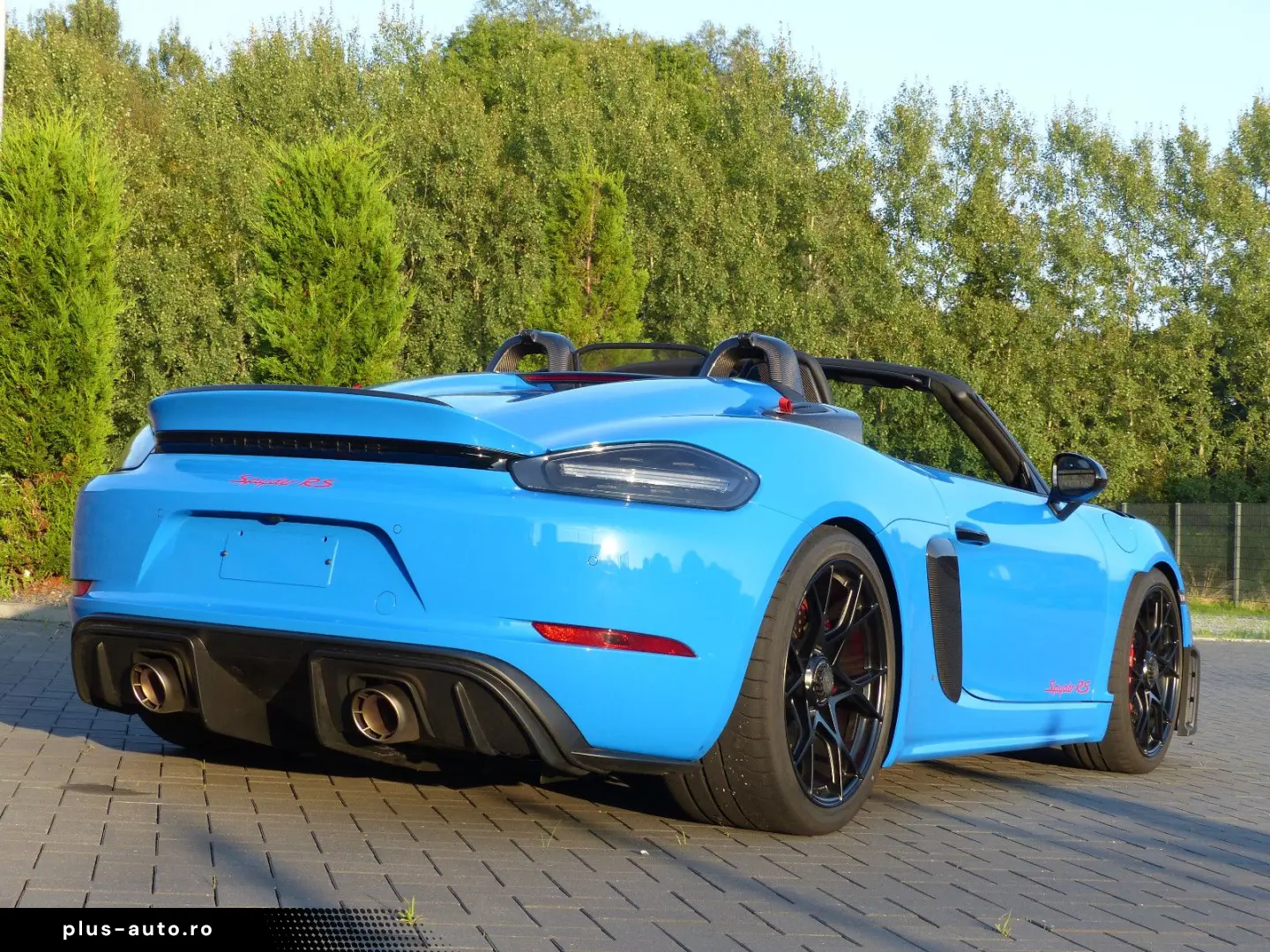 PORSCHE 718 Boxster Spyder RS  Weissach