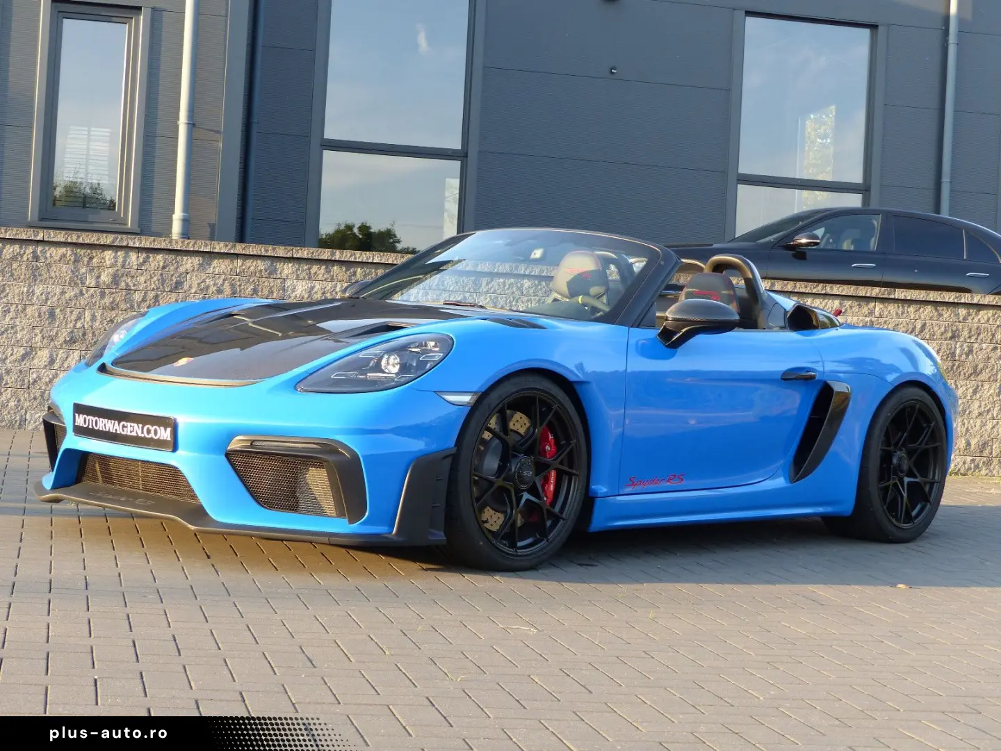 PORSCHE 718 Boxster Spyder RS  Weissach