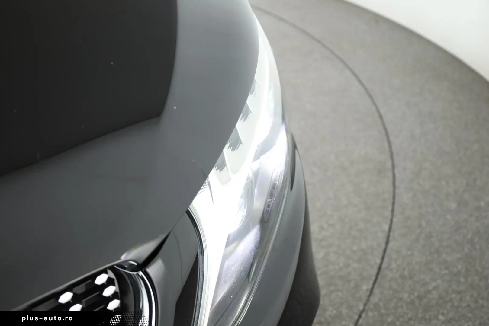 MERCEDES-BENZ V 300 d 4M lang Avantgarde AMG 8S Pano&hellip;