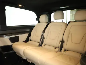 MERCEDES-BENZ V 300 d 4M lang Avantgarde AMG 8S Pano&hellip;