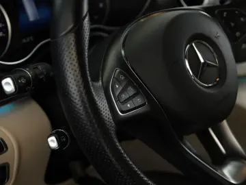 MERCEDES-BENZ V 300 d 4M lang Avantgarde AMG 8S Pano&hellip;