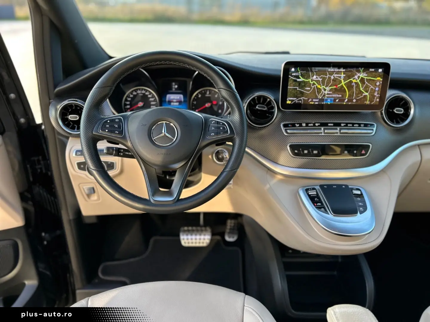 MERCEDES-BENZ V300d 4M Lang AMG - 8S-2xEl.Tür-Pano-3&hellip;