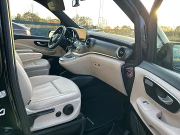 MERCEDES-BENZ V300d 4M Lang AMG - 8S-2xEl.Tür-Pano-3&hellip;