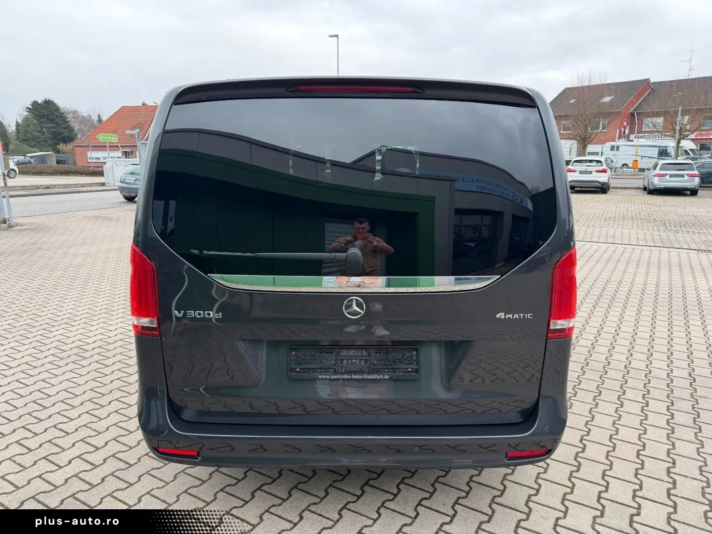 MERCEDES-BENZ V300d 4M Lang AMG Pano Burmes 2xEl.Tür&hellip;