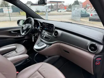 MERCEDES-BENZ V300d 4M Lang AMG Pano Burmes 2xEl.Tür&hellip;