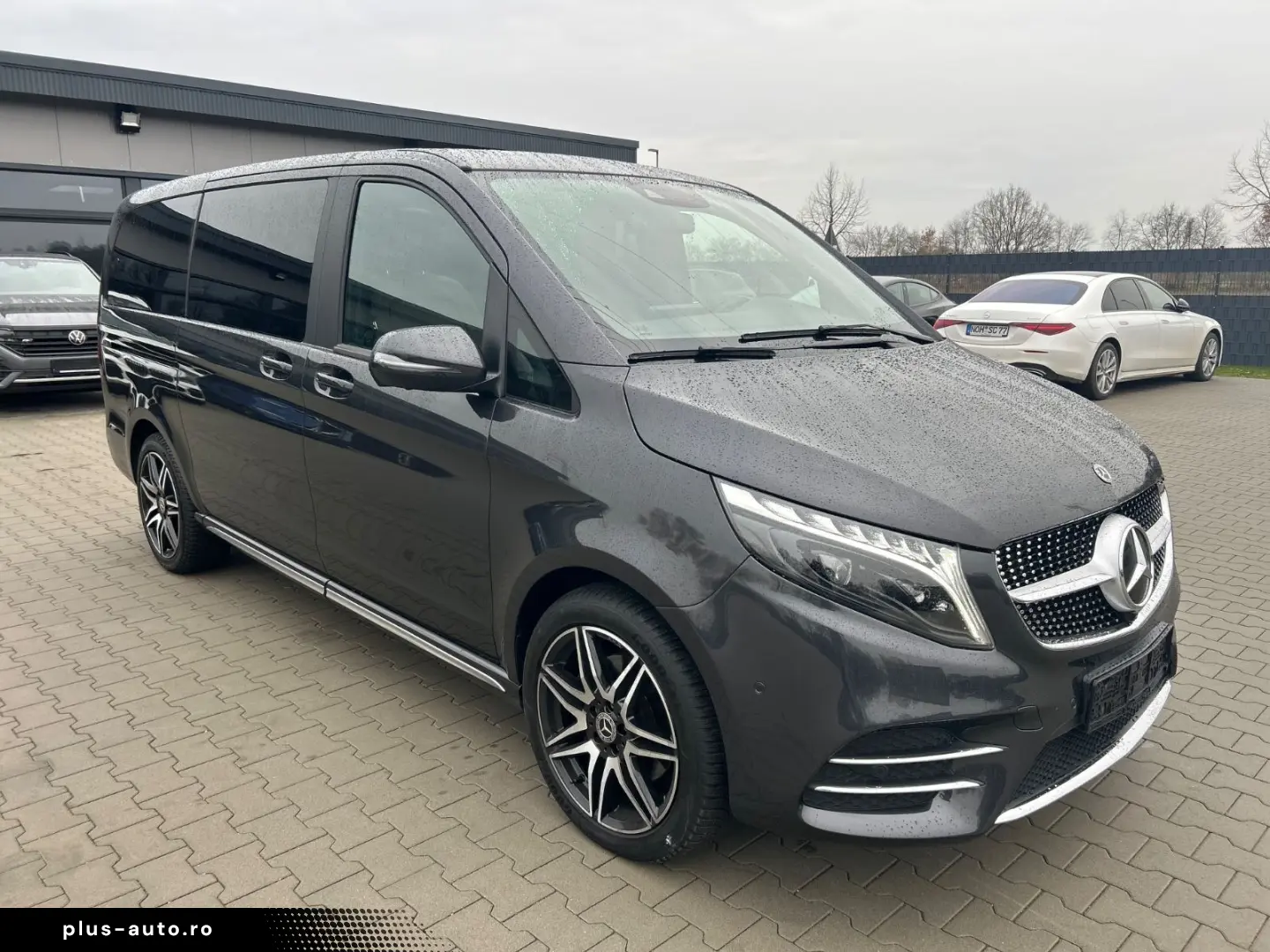 MERCEDES-BENZ V300d 4M Lang AMG -7S-Pano-Burmes-2xEl&hellip;
