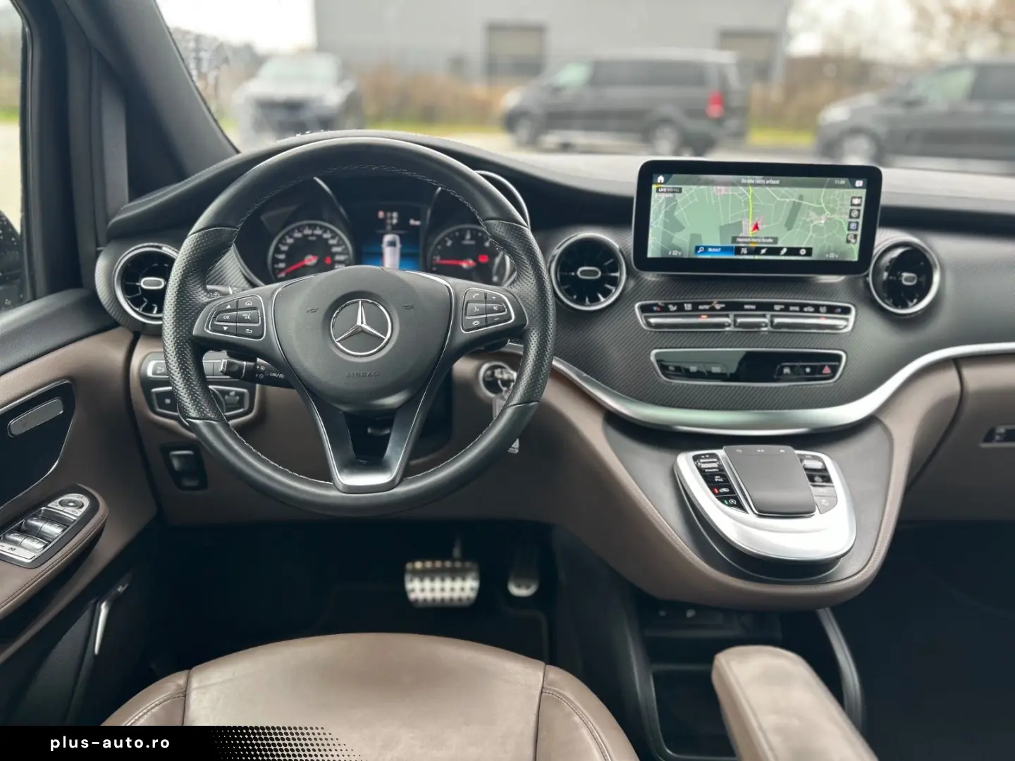 MERCEDES-BENZ V300d 4M Lang AMG -7S-Pano-Burmes-2xEl&hellip;