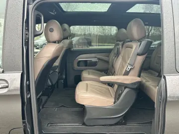 MERCEDES-BENZ V300d 4M Lang AMG -7S-Pano-Burmes-2xEl&hellip;