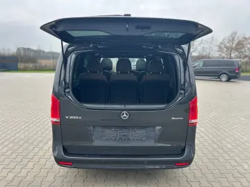 MERCEDES-BENZ V300d 4M Lang AMG -7S-Pano-Burmes-2xEl&hellip;