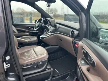 MERCEDES-BENZ V300d 4M Lang AMG -7S-Pano-Burmes-2xEl&hellip;