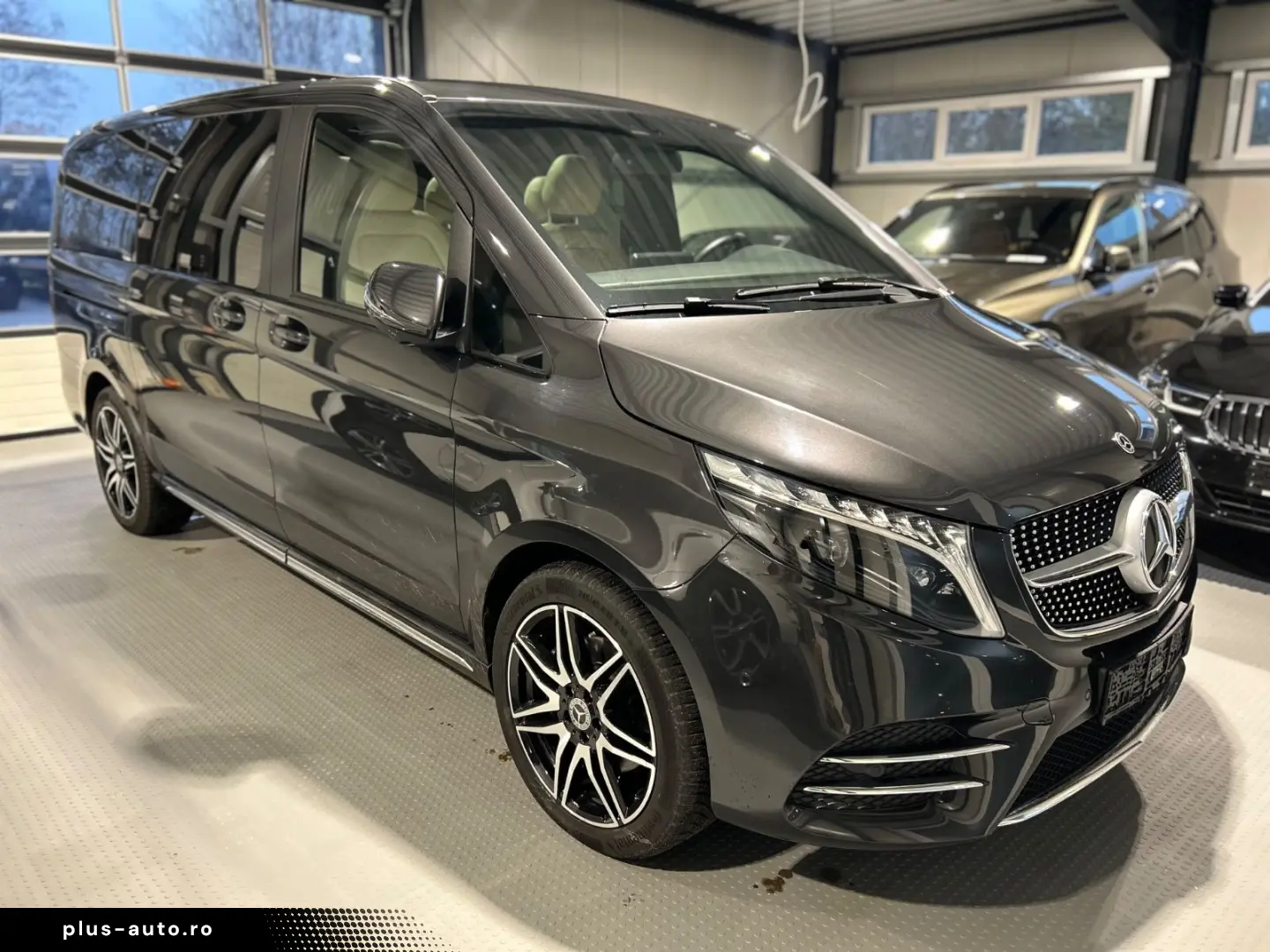 MERCEDES-BENZ V300d 4M Lang AMG -8S-Pano-2xEl.Tür-36&hellip;