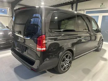 MERCEDES-BENZ V300d 4M Lang AMG -8S-Pano-2xEl.Tür-36&hellip;