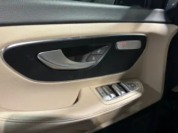 MERCEDES-BENZ V300d 4M Lang AMG -8S-Pano-2xEl.Tür-36&hellip;