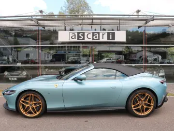 FERRARI Roma Spider