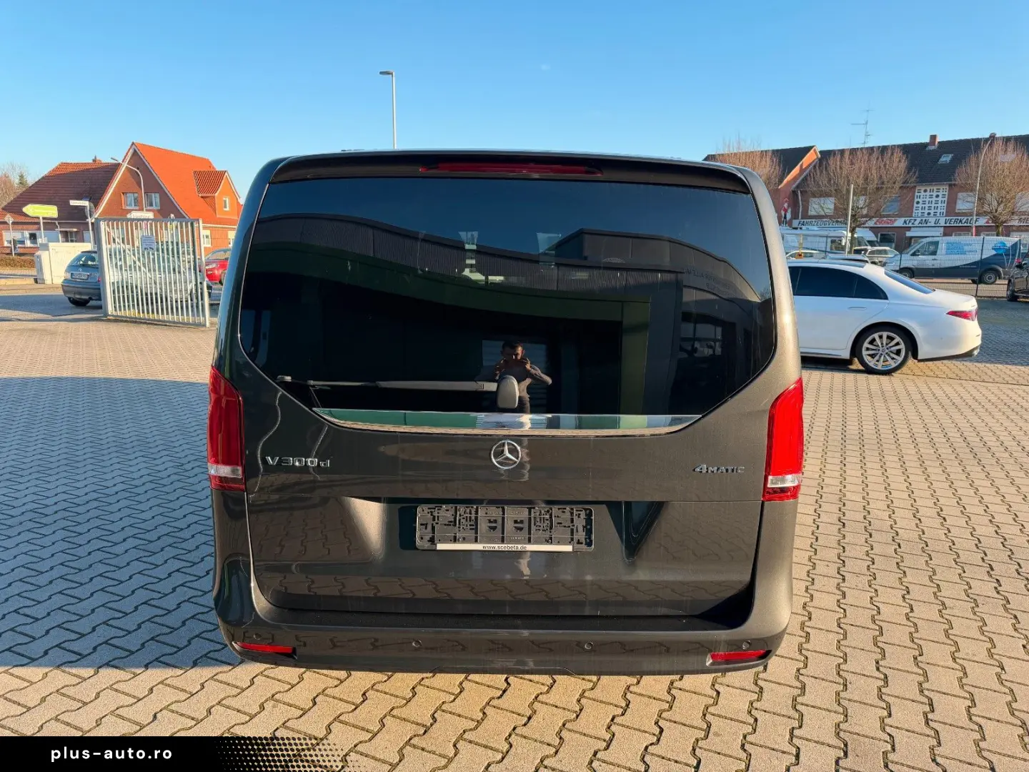 MERCEDES-BENZ V300d 4M Lang AMG Pano Burmes 2xEl.Tür&hellip;