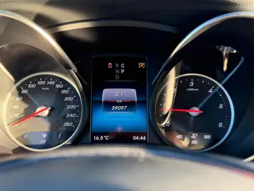 MERCEDES-BENZ V300d 4M Lang AMG Pano Burmes 2xEl.Tür&hellip;