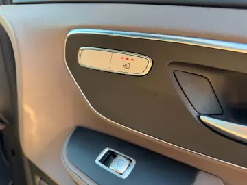 MERCEDES-BENZ V300d 4M Lang AMG Pano Burmes 2xEl.Tür&hellip;