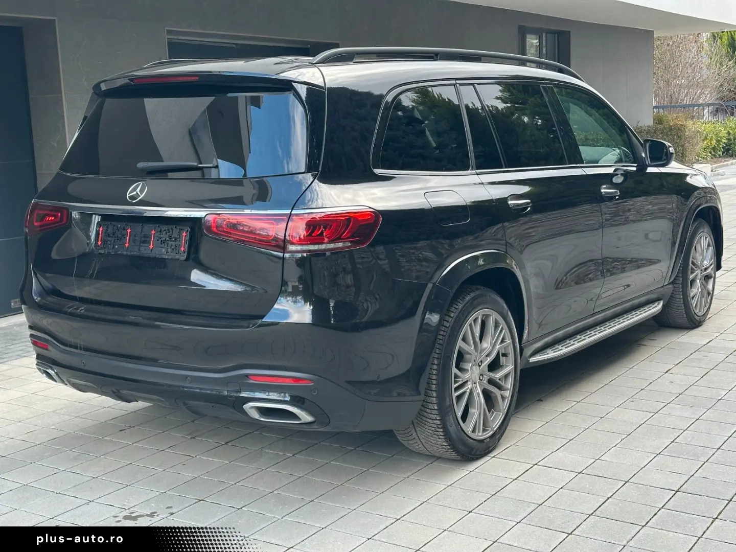 MERCEDES-BENZ GLS 400d 4Matic AMG Night 7Sitze