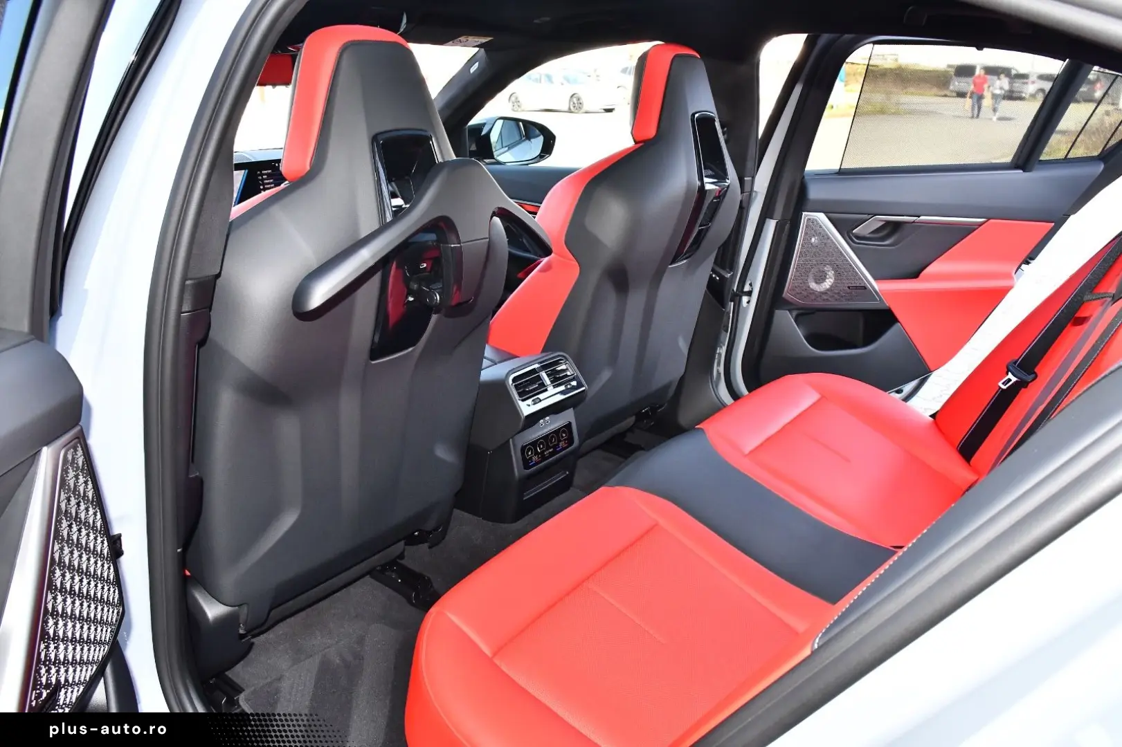 BMW M5 Lim Carbon Drivelogic B&W Individual Merino