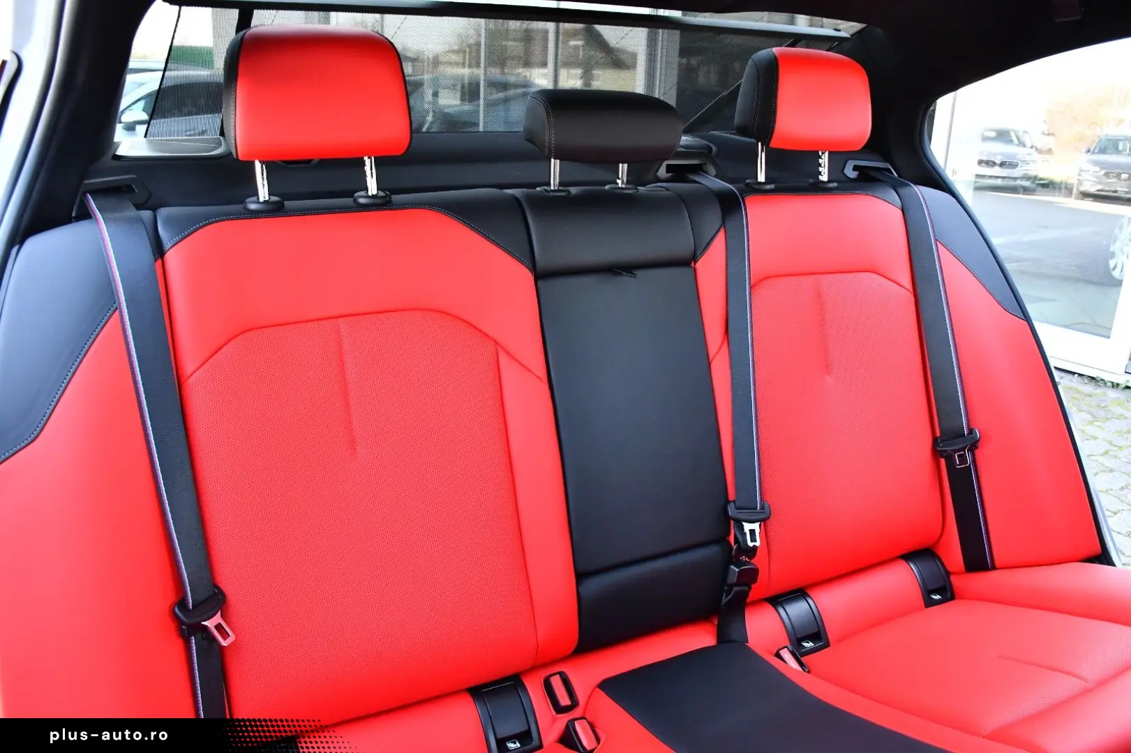 BMW M5 Lim Carbon Drivelogic B&W Individual Merino