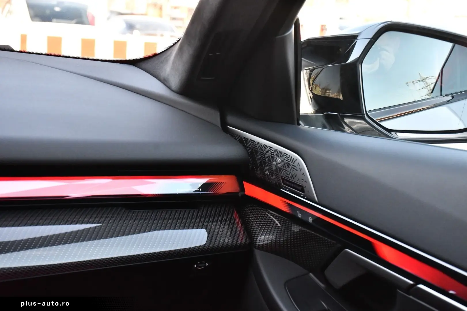 BMW M5 Lim Carbon Drivelogic B&W Individual Merino