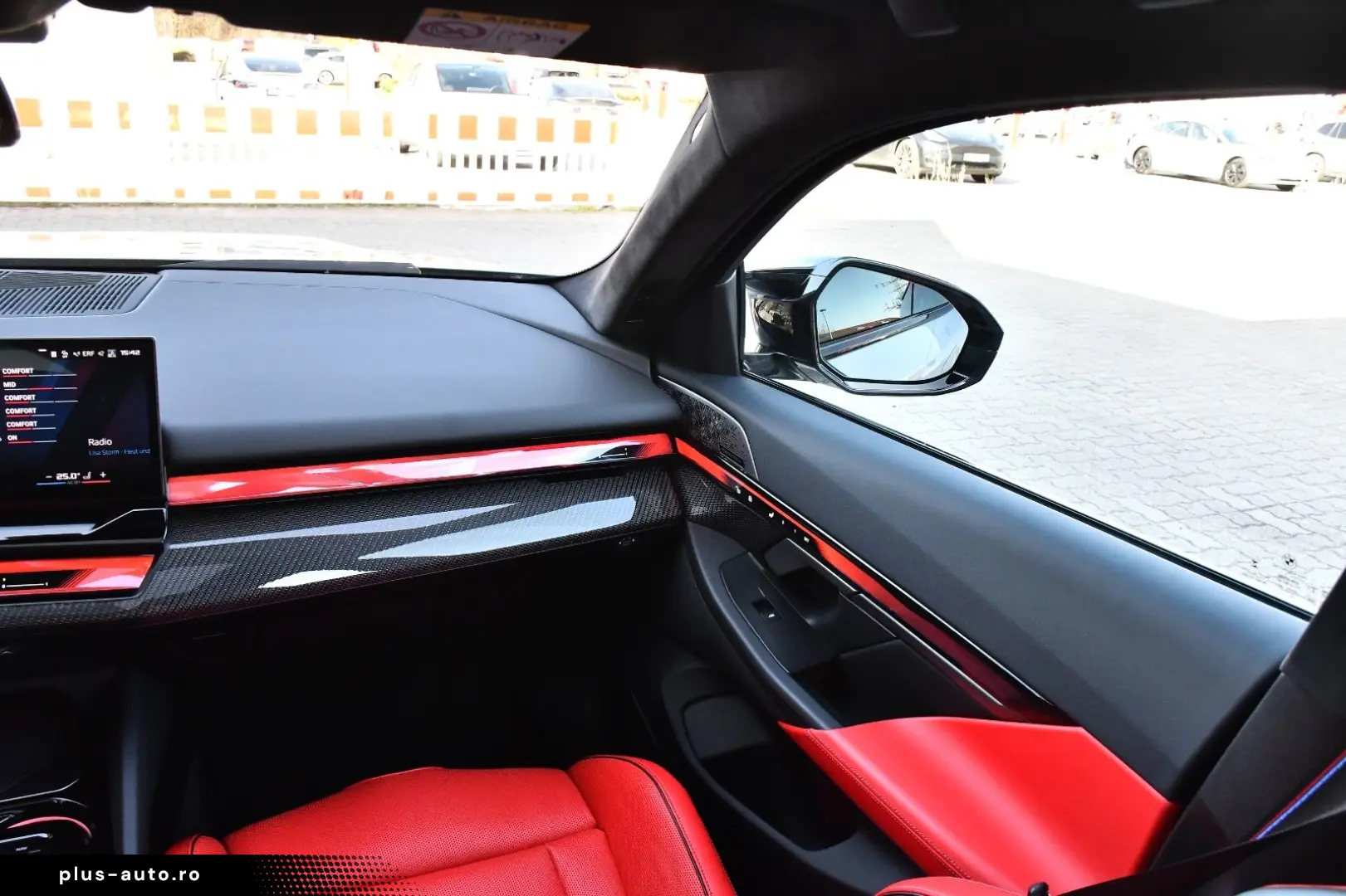 BMW M5 Lim Carbon Drivelogic B&W Individual Merino