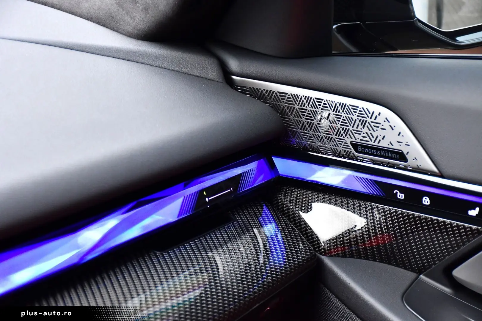 BMW M5 Lim Carbon Drivelogic B&W Individual Merino