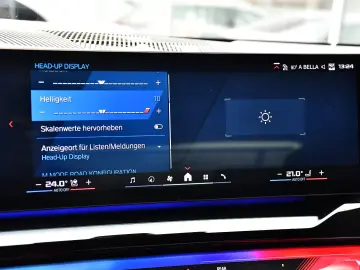 BMW M5 Lim Carbon Drivelogic B&W Individual Merino