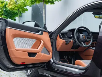 PORSCHE 911   992 Sport Classic  PTS SUPERIORREDMETALLIC