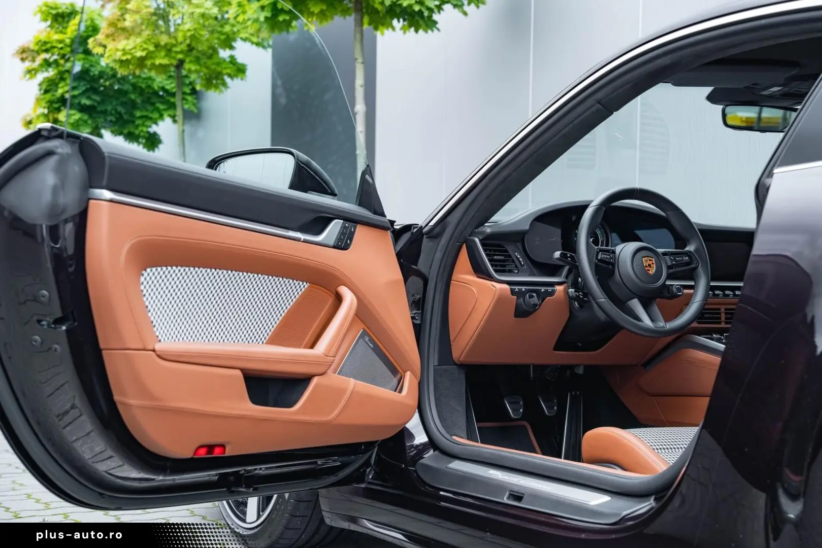 PORSCHE 911   992 Sport Classic  PTS SUPERIORREDMETALLIC