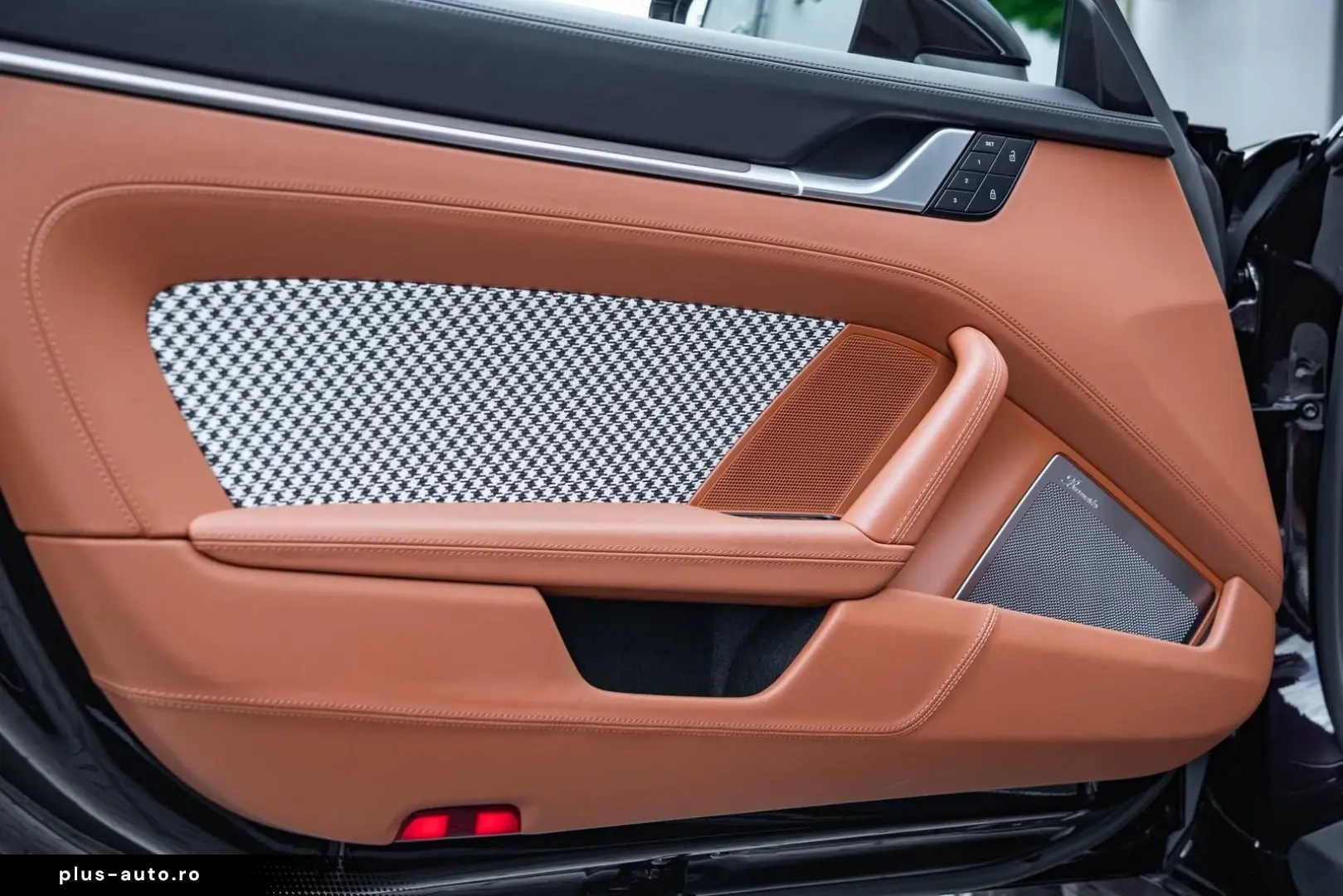 PORSCHE 911   992 Sport Classic  PTS SUPERIORREDMETALLIC