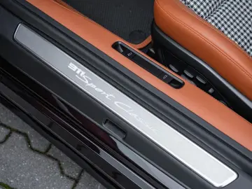 PORSCHE 911   992 Sport Classic  PTS SUPERIORREDMETALLIC