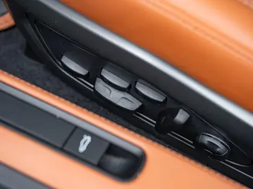 PORSCHE 911   992 Sport Classic  PTS SUPERIORREDMETALLIC